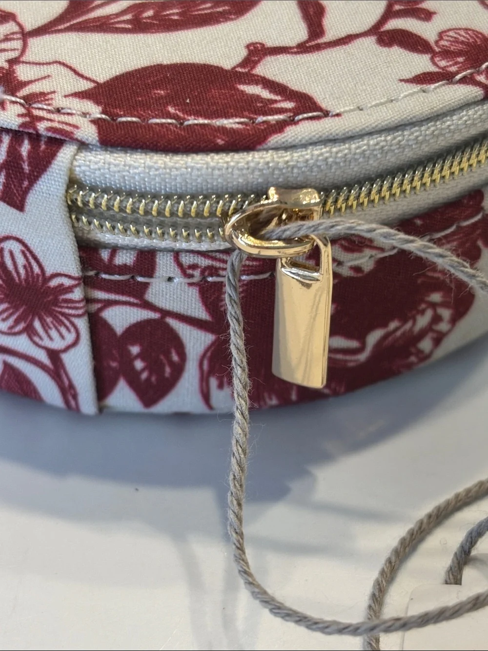 A New Day Floral Print Round Travel Jewelry Organizer